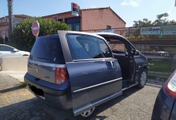 A VENDRE PEUGEOT 1007