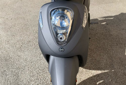 Vend scooter Mio 50
