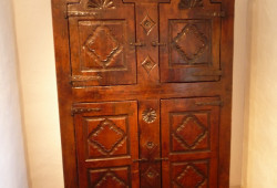 ARMOIRE BUFFET