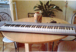 PIANO PORTABLE