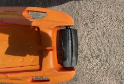 VEND CANOE RIGIDE